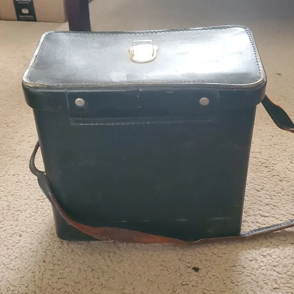 Vintage Polaroid 330 Land Camera